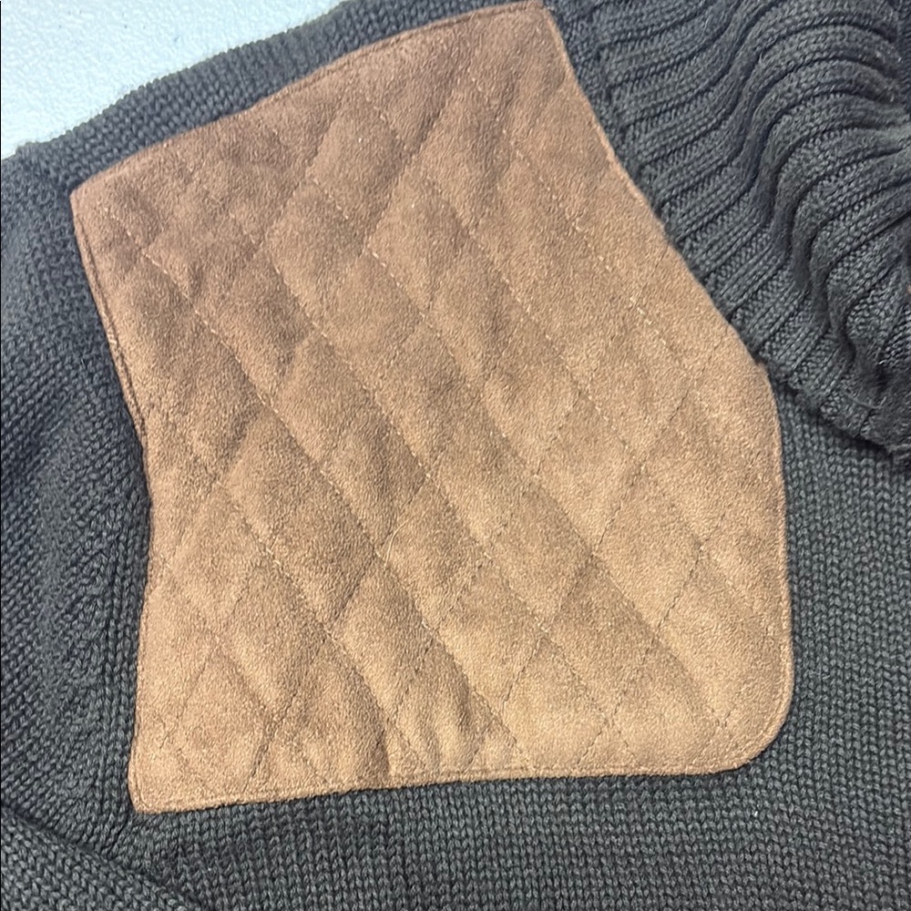 Ralph Lauren Men's Olive Green Sweater with Tan Accents - Picture 4 of 6